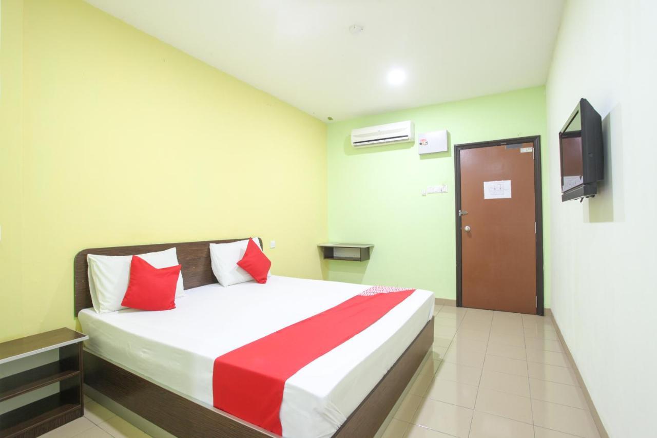 Oyo 89539 Hotel Siswa Kampar Exteriér fotografie