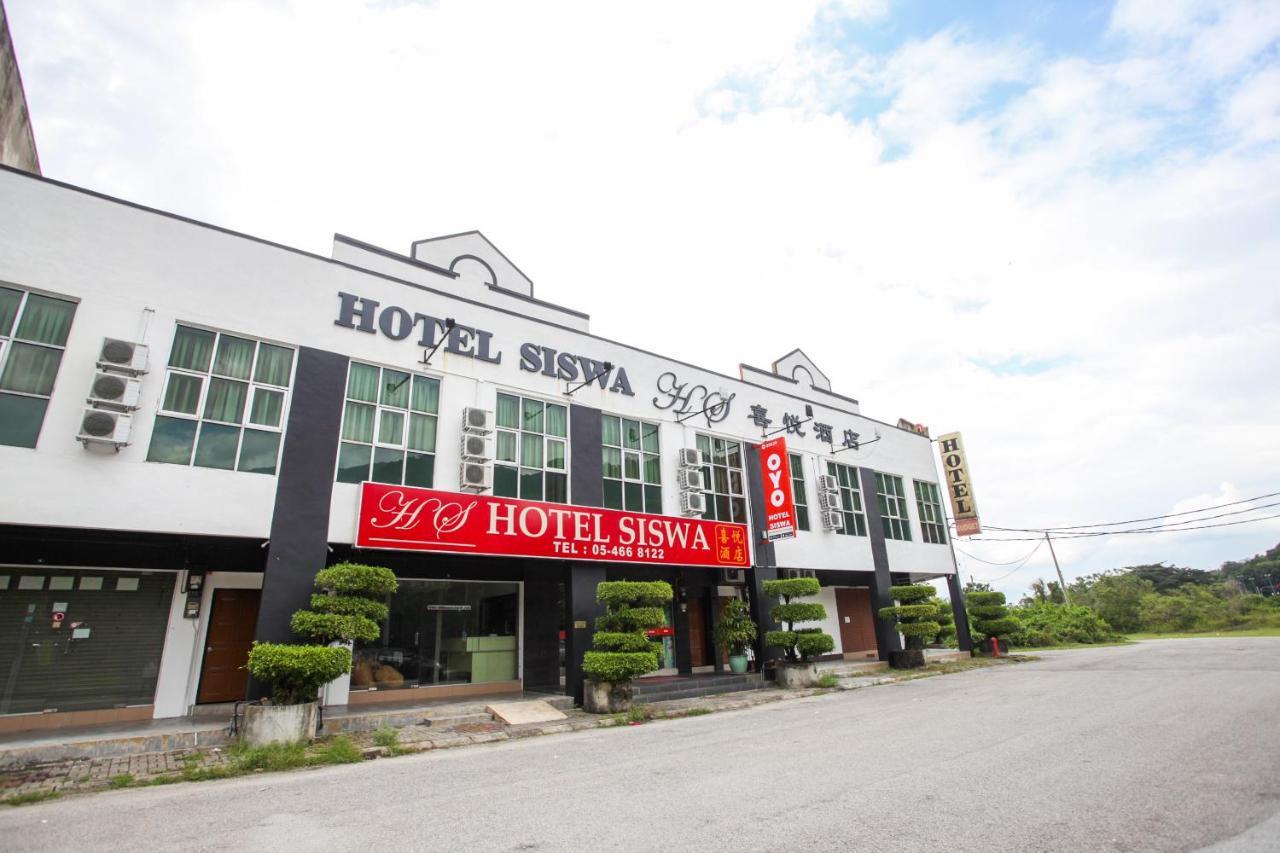 Oyo 89539 Hotel Siswa Kampar Exteriér fotografie